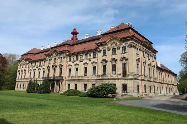 Fotogalerie • Měšice (Obec) • Mapy.com