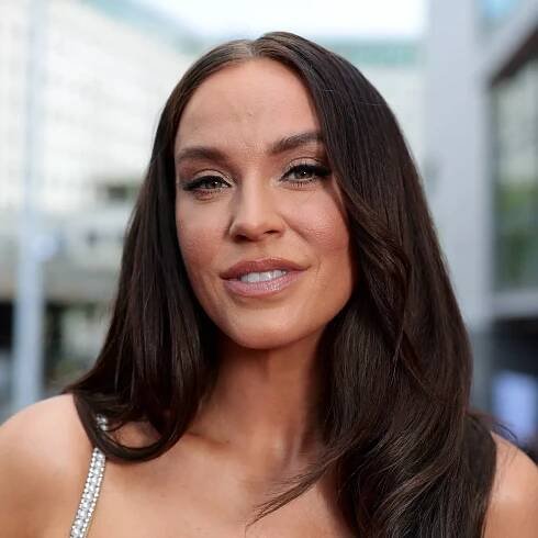 Vicky Pattison stuns in flattering striped pink midi dress with pockets and its selling fast