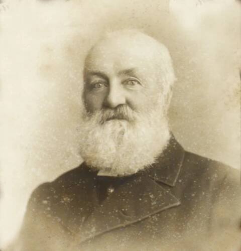 William Arnott (biscuit manufacturer)