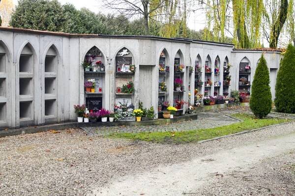 Kolumbária z betónu majú už vyše 60 rokov | Slovenské pohrebníctvo
