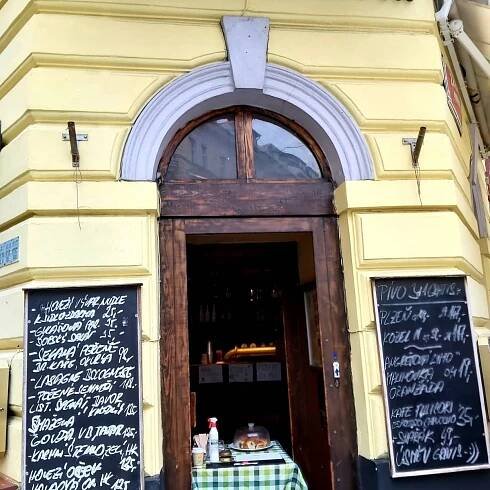 Káže vodu, pije pivo. Kalousek se stal po návštěvě restaurace terčem vtipů