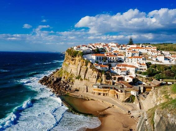 Sintra – The magical palaces and the western coast – Wonderful Wine