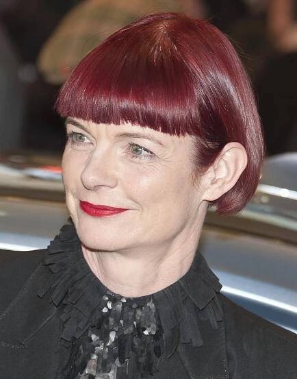 10 Famous Fashion Designers In The Universe - AllRefer