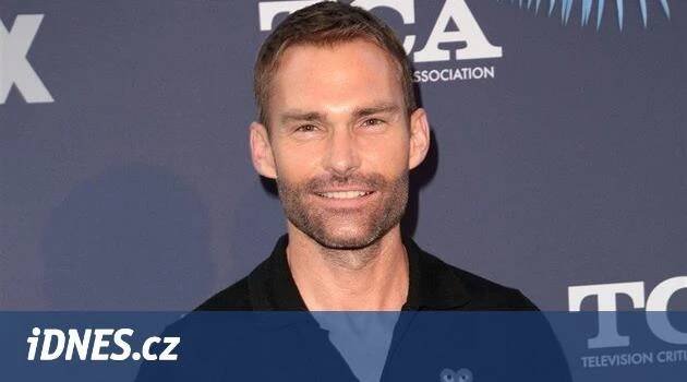 Stifler z Prciček se tajně oženil. V Las Vegas si vzal designérku - iDNES.cz