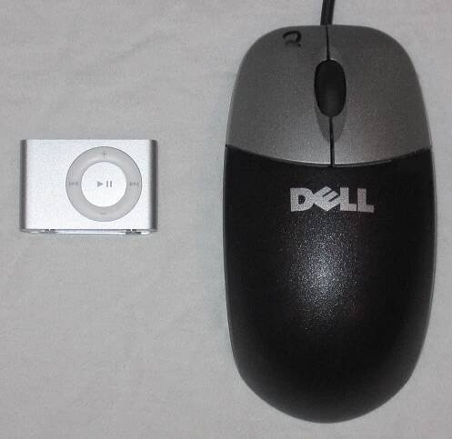 File:Ipodshufcomp.jpg - Wikimedia Commons