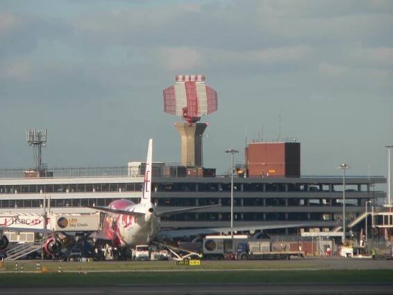 Letiště Heathrow opět uzavřeno
