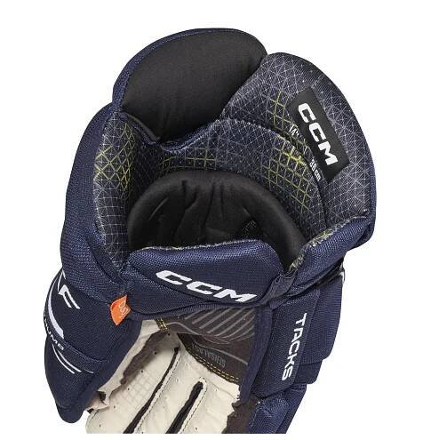 Rukavice CCM Tacks XF