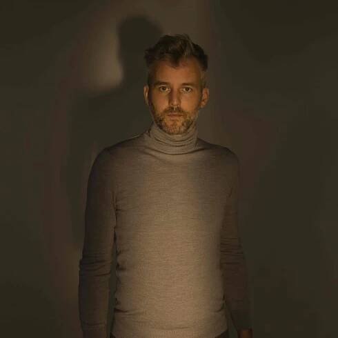 Herec a zpěvák Miloslav König vydává nové album Hedvábí - PLAY.CZ