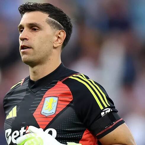 Man Utd transfer state of play as Ruben Amorim pushes for last-gasp Emi Martinez deal