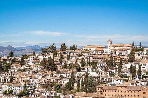 spain in september: sightseeing without crowds
