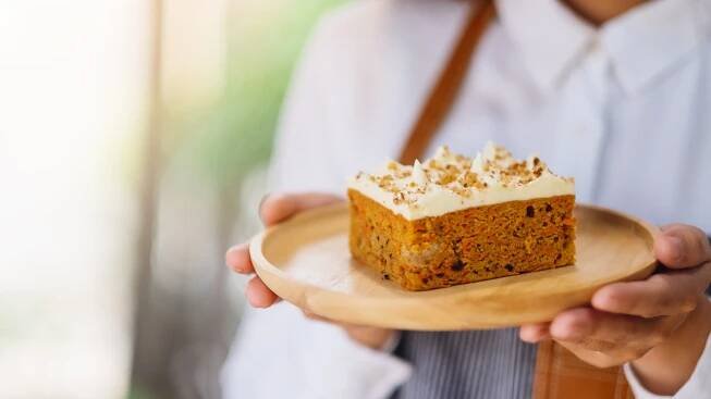 Šťavnatý mrkvový dort s vlašskými ořechy – jednoduchý recept na každý den