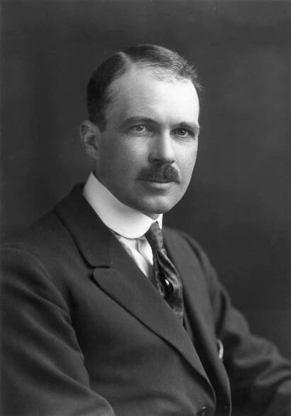 Sir Lawrence Bragg