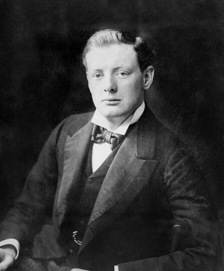Winston_Churchill_1900