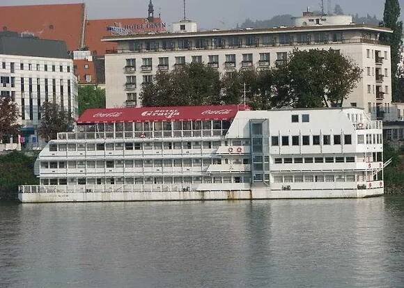 Botel Gracia Bratislava - nové ceny 2025, recenze, rezervujte nyní 