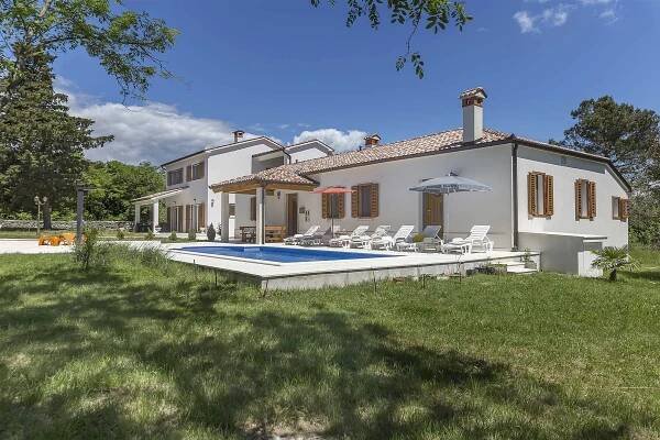 Villa Ana