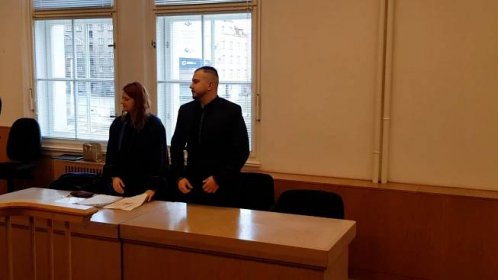 Za obří požár průmyslové haly v Kralupech dostal mladík napodruhé osm let vězení - Novinky