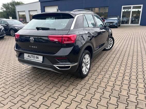 Volkswagen T-Roc 1.5 110kw, ČR, 1.maj | Všechny vozy | AUTO IN Garant