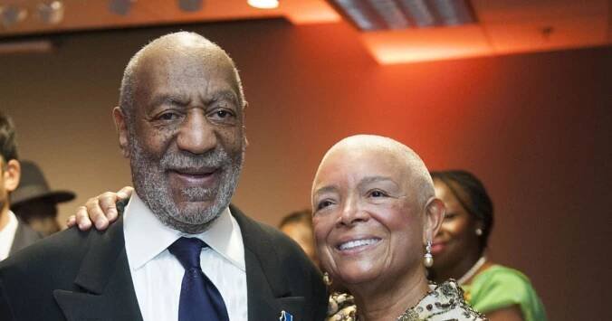 Bill Cosby's Wife Camille Defends Him From Sex Assault Claims