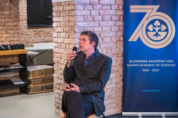 (Z)mení umelá inteligencia náš svet? - Marek Dobeš