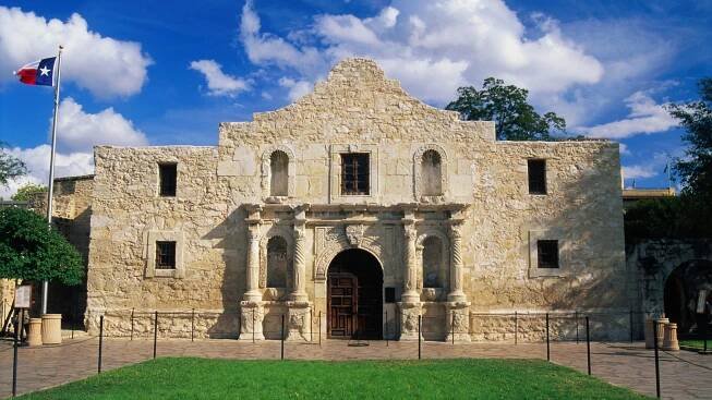 Hotels near The Alamo, San Antonio - Amazing Deals on 410 Hotels