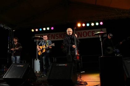 Poutníci jsou česká bluegrassová skupina, vzniklá v roce 1970. ... - dofaq.co