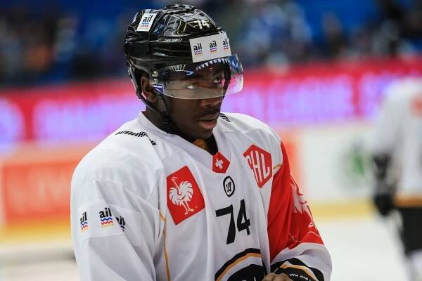 Pohár pro mistry a čtyři tisíce zvědavců. V Plzni odstartovala hokejová Liga mistrů