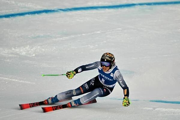 Super-G ve Val d'Isere ovládla Italka Brignoneová. Ledecká závod nedokončila