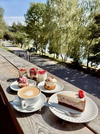 JAMAI CAFE – U Přehrady