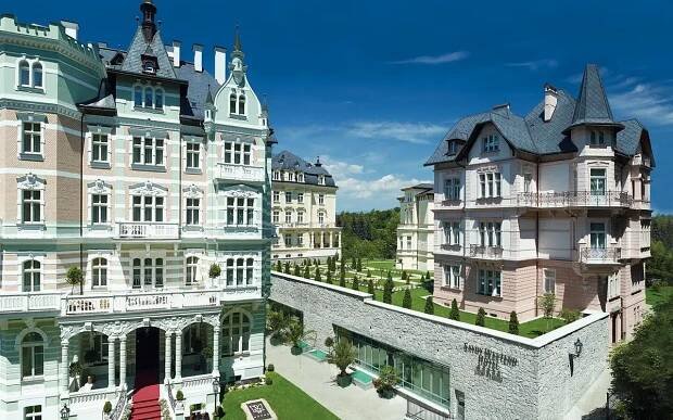 Slevomat: Wellness pobyt v 5* hotelu Savoy... - Skrz.cz