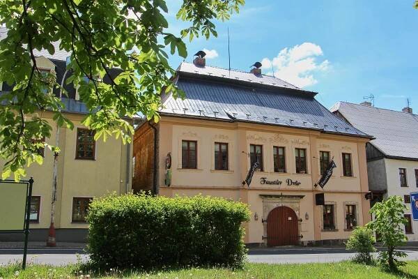 Restaurace Faustův dvůr foto 1