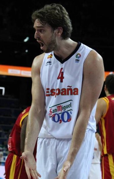 Súbor:Pau Gasol in 2011.jpg – Wikipédia