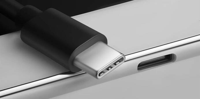 Povinný USB-C konektor schválila i česká vláda. Známe datum, od kdy na jednotnou nabíječku musí přejít všichni