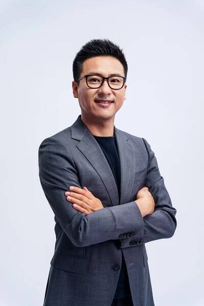 Johnny Zhang 02