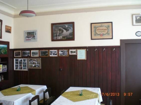 Vltavan,rodina,knihovna-06.2013 093