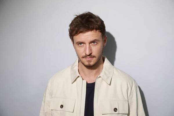 Studio Schmitt - Promo - Tommi Schmitt