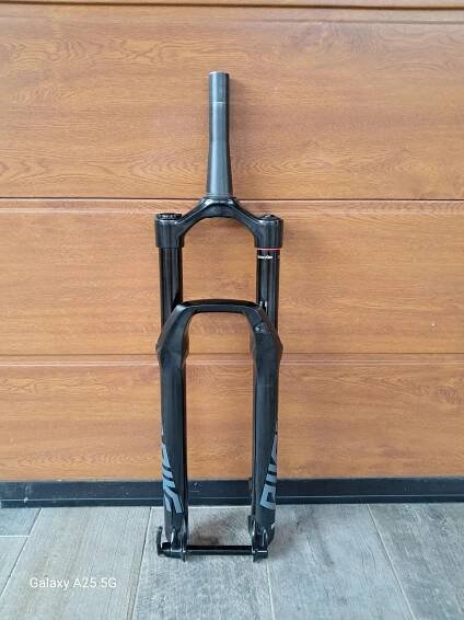 vidlice 29" FOX 34 a RockShox 29" 140mm za 2 500 Kč | Cyklobazar.cz