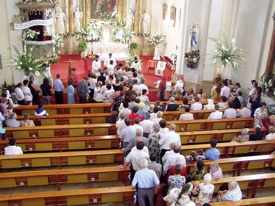 Uvítání otce Pavla (červenec 2005) – Římskokatolická farnost Jalubí 