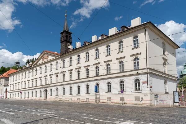 Pražské domy se otevírají. Podívejte se — ČT art — Česká televize