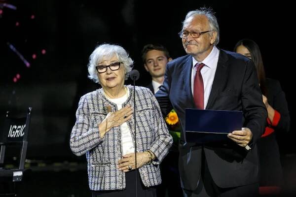 Božidara Turzonovová odhalila prekvapivé detstvo. Toto pravidlo jej mamy by u mladej generácie neobstálo | interez.sk