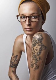 Tetování na ruku je velký trend současnosti | FashionMagazin.cz