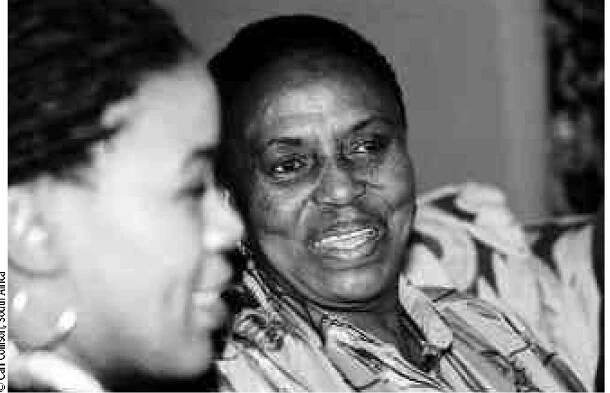 Thandiswa radiates before Miriam Makeba. 