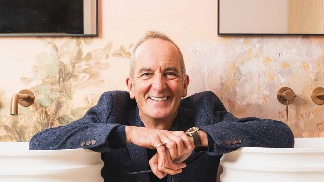 Kevin McCloud shares incredible insight into secret visit to 'modest' Buckingham Palace Private Apartments
