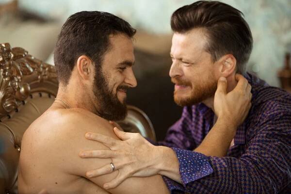 Drápy - Teatro - Z filmu - Jack Kesy, Kevin Rankin