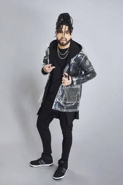 Foto k tématu Tvoje tvář má známý hlas – stránka 89