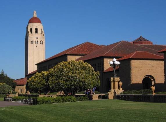 Stanford University and Iconic Hoover Tower Wallpaper