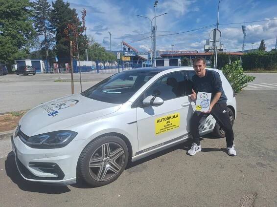 Autoškola AS – jedna je od najstarijih i najpoznatijih auto škola u Zagrebu