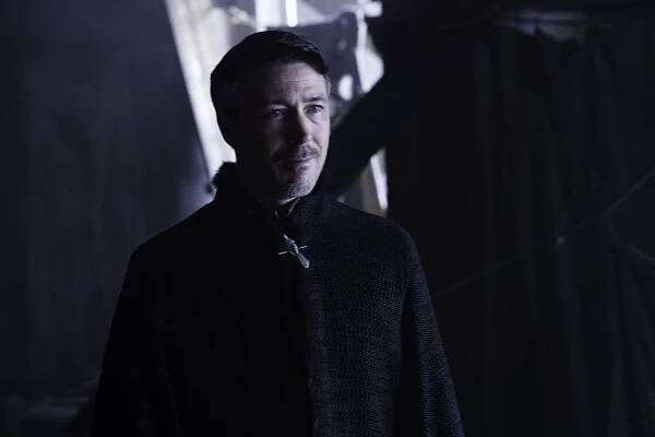 Hra o trůny - Vrata - Z filmu - Aidan Gillen