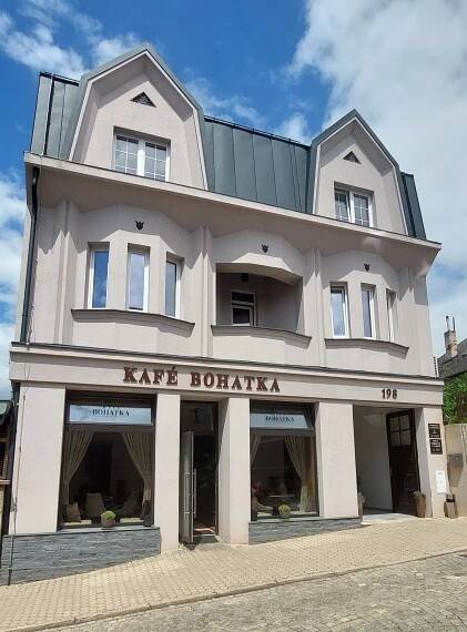 Bohatka Kafé foto 2