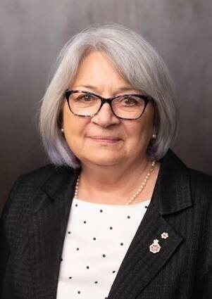 Mary Simonová (2022)