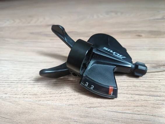 Shimano Altus M2010 Levá, 3 převody